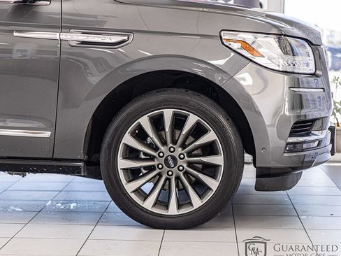 Used 2021 Lincoln Navigator L Reserve w/ Luxury Package AWD/4WD image 11