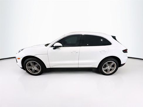 Used 2020 Porsche Macan S image 2
