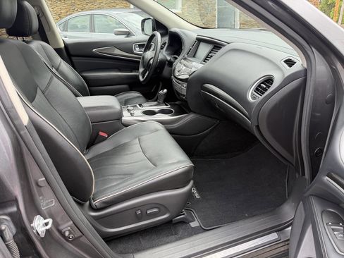 Used 2017 INFINITI QX60 Luxe AWD/4WD image 6
