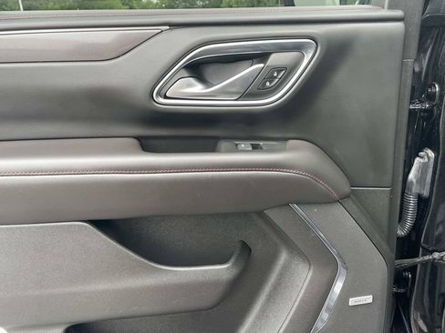 Used 2023 Chevrolet Tahoe RST AWD/4WD image 14