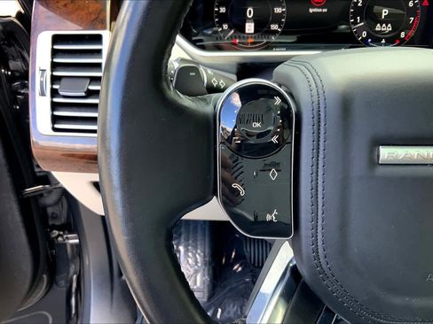 Used 2020 Land Rover Range Rover HSE AWD/4WD image 23
