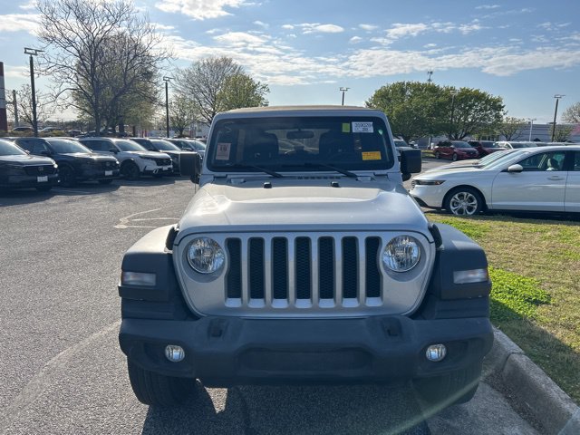 Used 2022 Jeep Wrangler Unlimited Sport AWD/4WD image 3