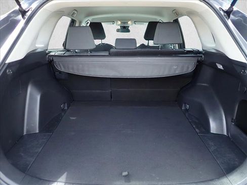 Used 2021 Toyota RAV4 XLE AWD/4WD image 8