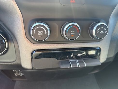 Used 2021 RAM 1500 Big Horn image 27
