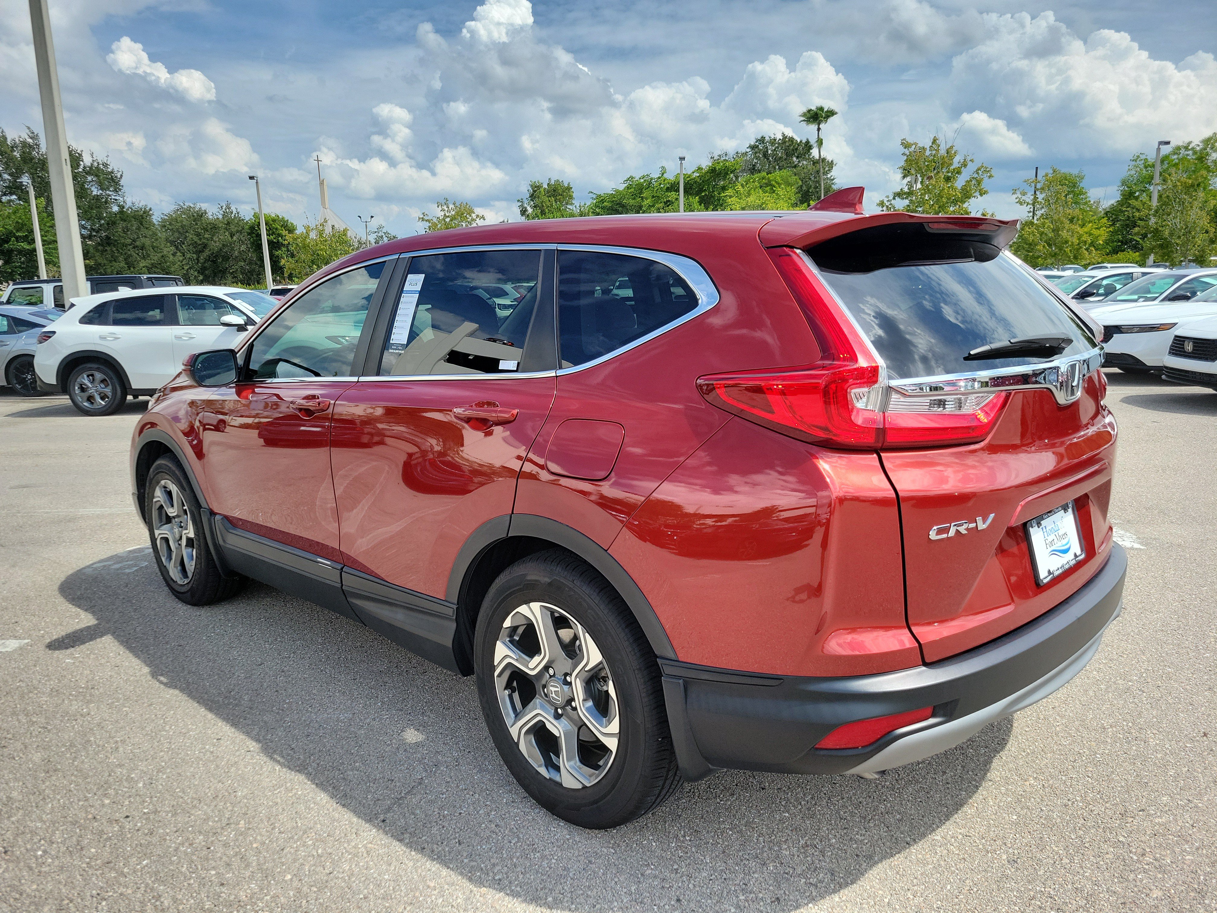 Used 2019 Honda CR-V EX image 6