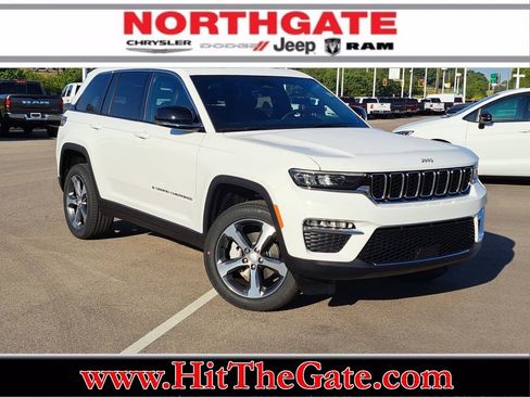 New 2025 Jeep Grand Cherokee Limited image 1