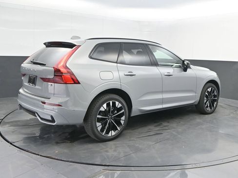New 2026 Volvo XC60 B5 Plus w/ Protection Package Premier image 7