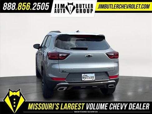 New 2025 Chevrolet TrailBlazer ACTIV w/ Convenience Package FWD image 9