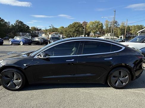 Used 2018 Tesla Model 3 Long Range AWD/4WD image 2