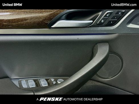 Used 2024 BMW X3 xDrive30i w/ Premium Package AWD/4WD image 3