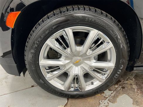 Used 2022 Chevrolet Tahoe High Country image 28