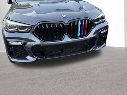 Used 2021 BMW X6 xDrive40i w/ M Sport Package image 3