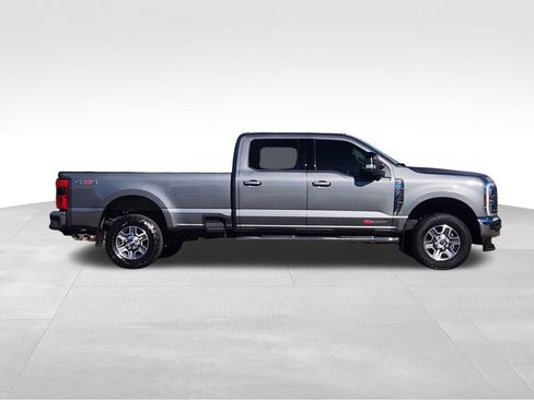 Certified 2024 Ford F250 Lariat image 2