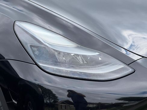 Used 2023 Tesla Model Y AWD image 17