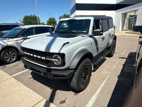 Used 2022 Ford Bronco Wildtrak AWD/4WD image 1