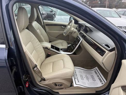 Used 2013 Volvo XC70 3.2 image 15