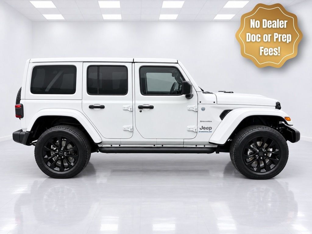 Used 2024 Jeep Wrangler Unlimited Sahara AWD/4WD image 1