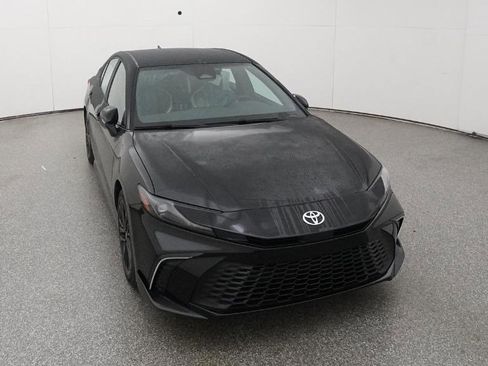 New 2026 Toyota Camry SE image 31