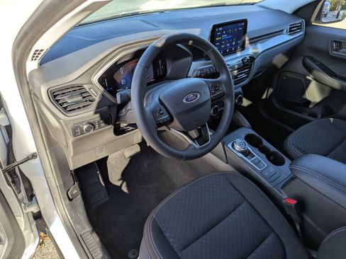 Used 2023 Ford Escape Active image 14