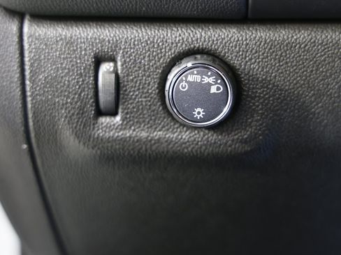 Certified 2022 Chevrolet Colorado LT w/ Fleet Safety Package image 26