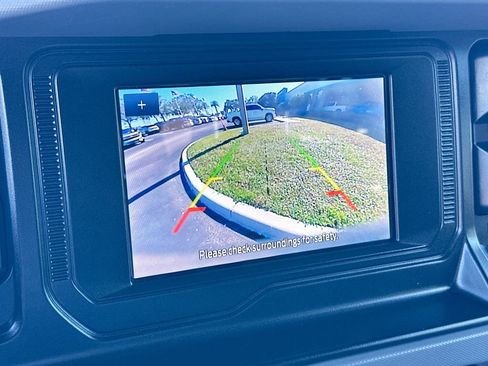 Used 2022 Ford Bronco Big Bend image 14