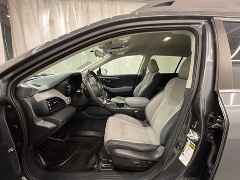 Used 2022 Subaru Outback Premium AWD/4WD image 10