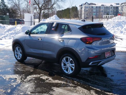 Used 2023 Buick Encore GX Preferred w/ Cold Weather Comfort Package image 5