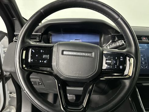 Used 2025 Land Rover Range Rover Velar Dynamic SE AWD/4WD image 6