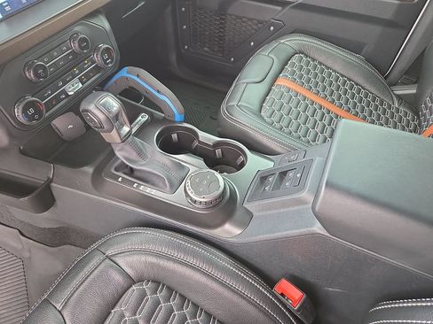 Used 2023 Ford Bronco Outer Banks AWD/4WD image 25