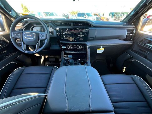 New 2026 GMC Sierra 1500 AT4X image 5