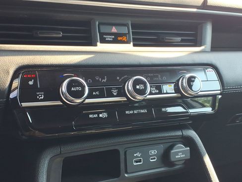 Certified 2025 Honda Pilot EX-L image 19