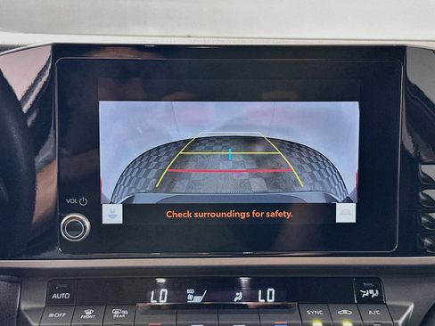 Used 2025 Toyota Camry LE w/ Convenience Package FWD image 23