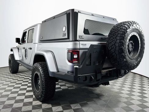 Used 2020 Jeep Gladiator Rubicon AWD/4WD image 5