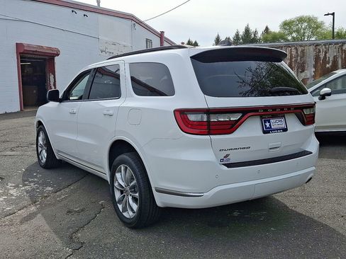 Certified 2022 Dodge Durango SXT w/ Anodized Platinum Package image 8
