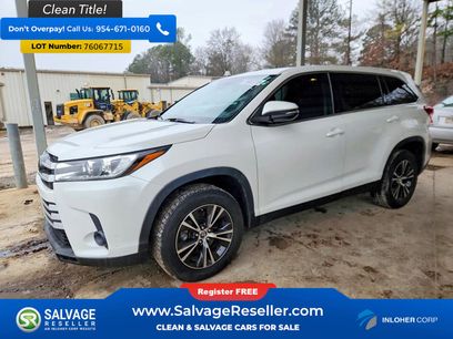 Used 2019 Toyota Highlander LE
