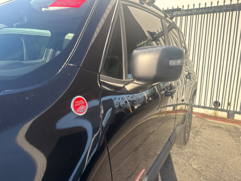 Used 2016 Jeep Renegade Trailhawk AWD/4WD image 6