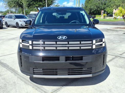 Used 2024 Hyundai Santa Fe SE image 2