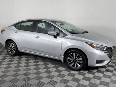 New 2025 Nissan Versa SV w/ Trunk Package image 2