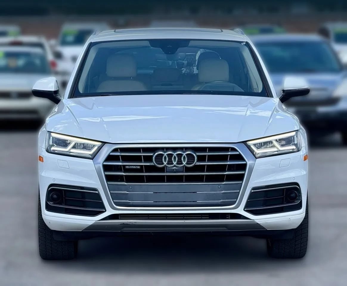 Used 2018 Audi Q5 Prestige AWD/4WD image 5