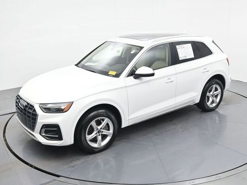 Used 2023 Audi Q5 2.0T Premium w/ Convenience Package AWD/4WD image 18