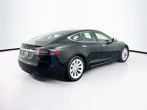 Used 2018 Tesla Model S 75D image 9