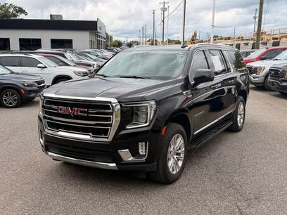 Used 2021 GMC Yukon XL SLT w/ SLT Premium Package