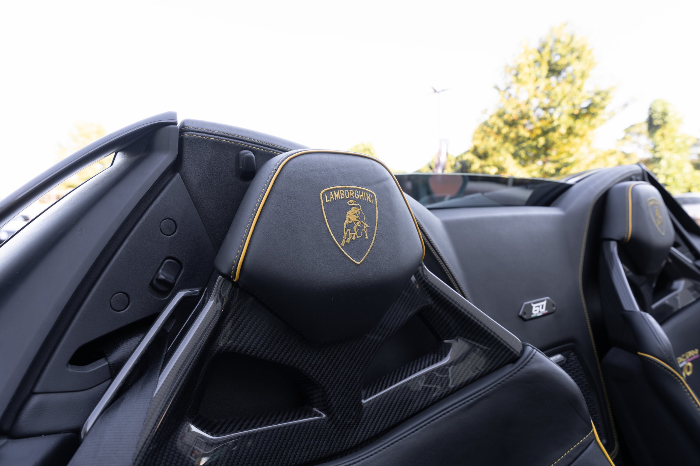 Used 2023 Lamborghini Huracan EVO RWD image 53