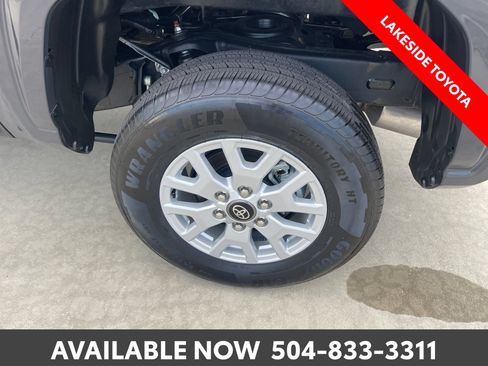Certified 2026 Toyota Tacoma SR5 AWD/4WD image 14