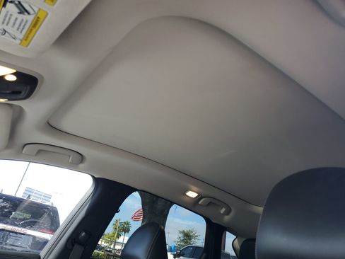 Used 2020 INFINITI QX50 Luxe w/ Navigation Package image 75