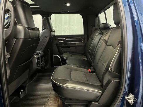 Used 2024 RAM 2500 Laramie w/ Night Edition AWD/4WD image 10