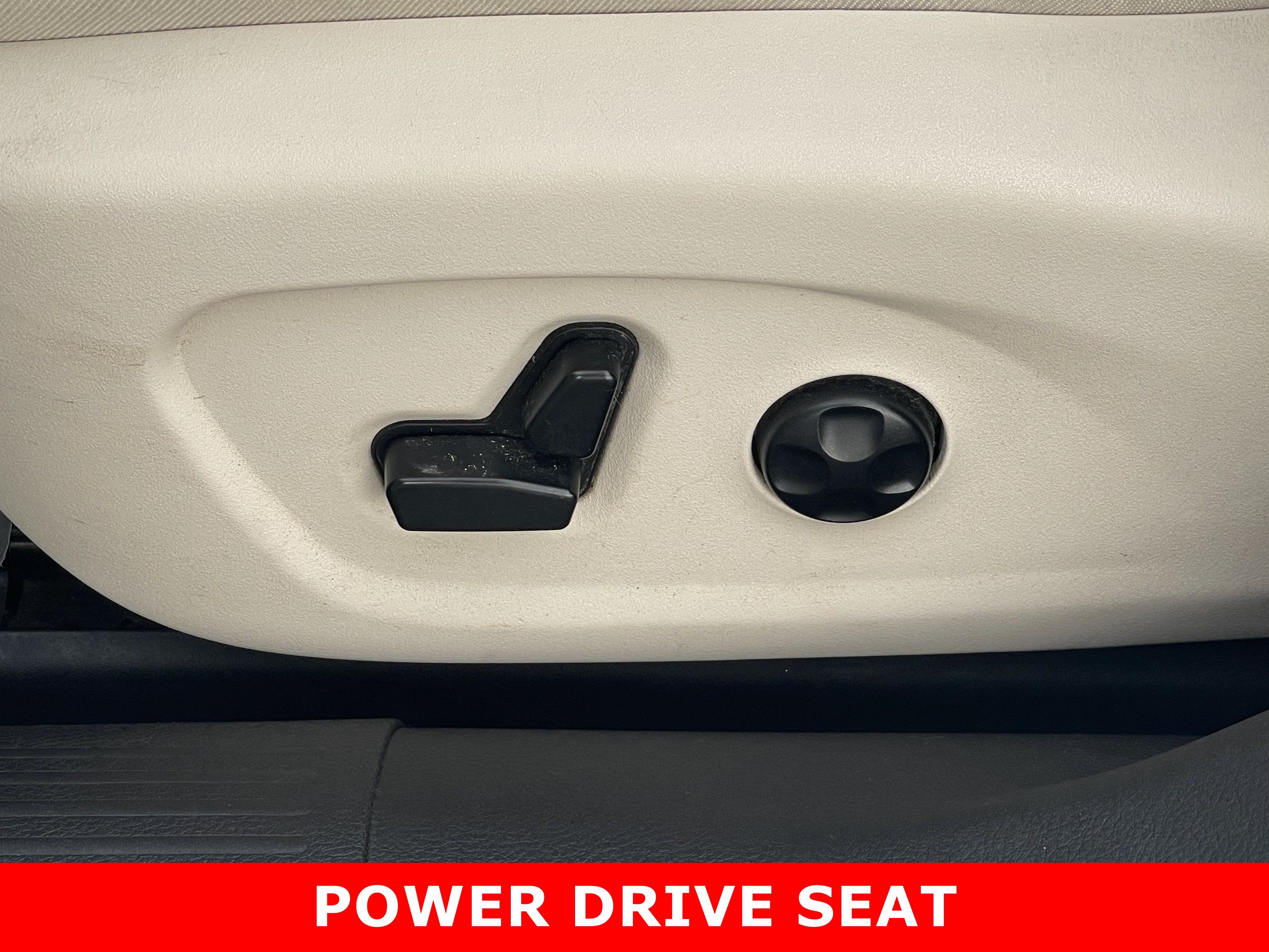 Used 2016 Chrysler 200 Limited FWD image 16