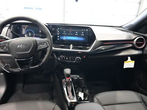 New 2026 Chevrolet Trax RS FWD image 12