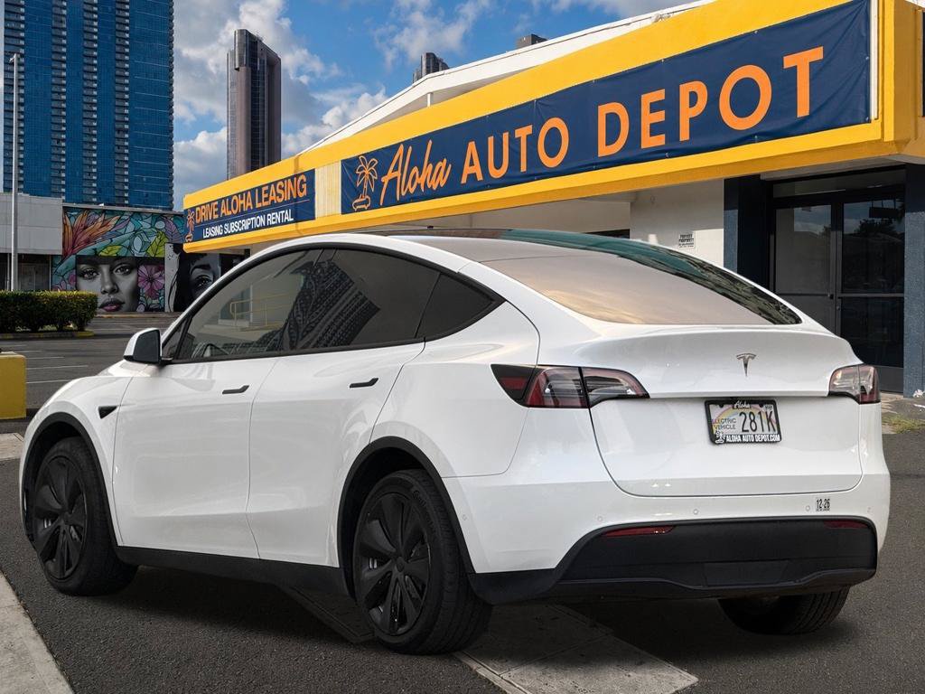 Used 2021 Tesla Model Y Long Range AWD/4WD image 3