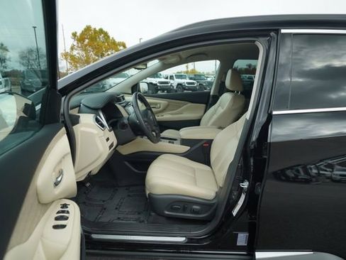 Used 2024 Nissan Murano SV image 12